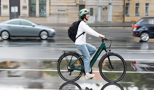 3 controles voor vertrek + 3 tips om veilig door de regen te fietsen